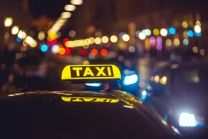 taxi dans la nuit